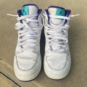 Nike -Air Jordan 1 Retro High GG 'White Court Purple'
